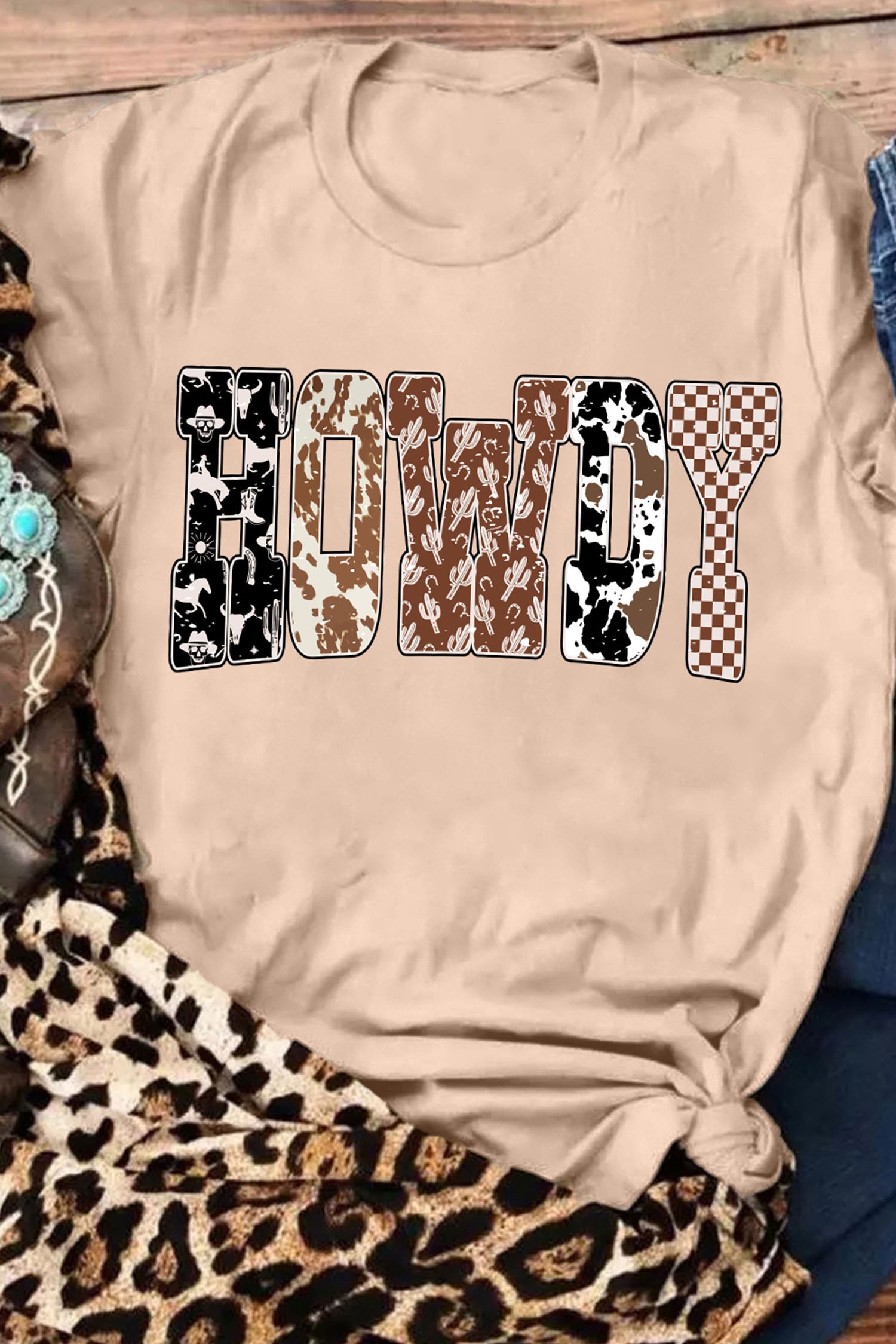 Khaki Western HOWDY Slogan Casual Graphic T-Shirt
