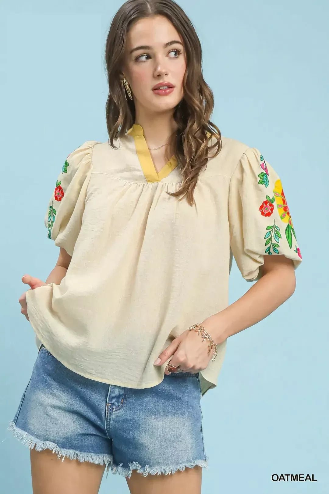 Umgee Embroidered Puff Sleeve Top - OATMEAL / S