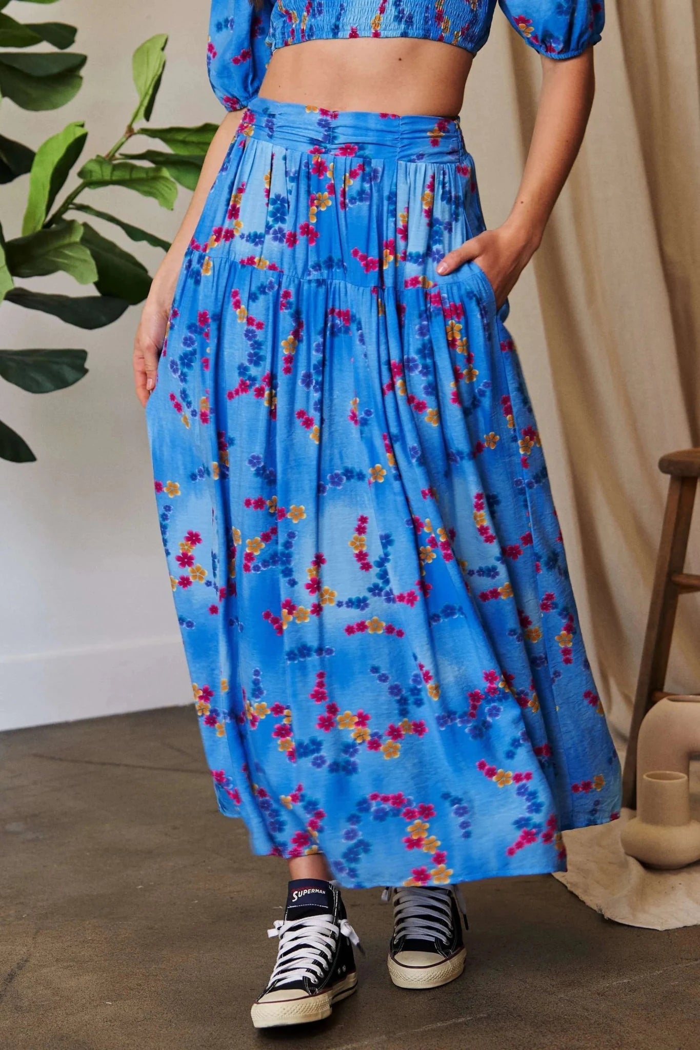 Davi & Dani Printed Smocking Waistband Ruffled Maxi Skirt - OCEAN BLUE / S