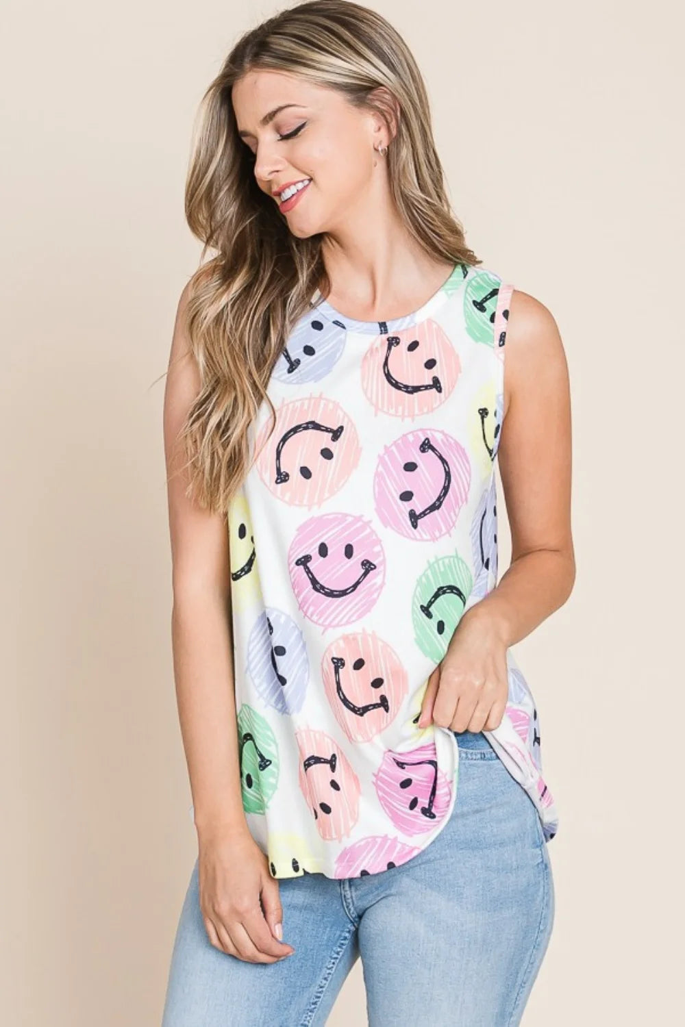 BOMBOM Smiley Face Round Neck Tank - Ivory / S