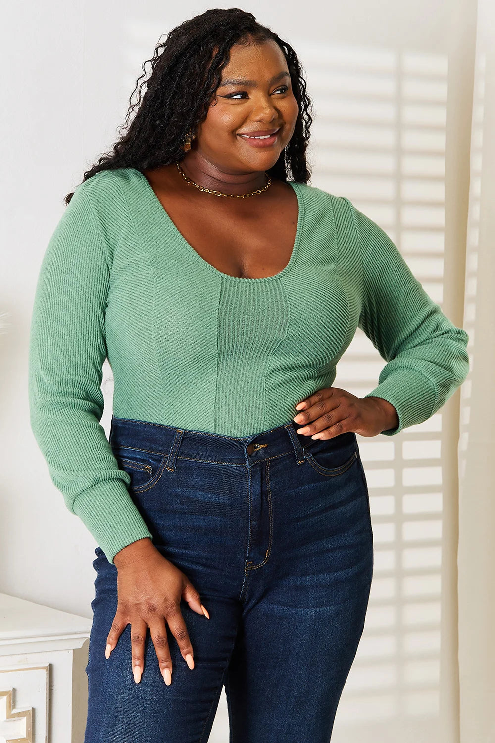 Basic Bae Scoop Neck Long Sleeve Top - Green - Green / S