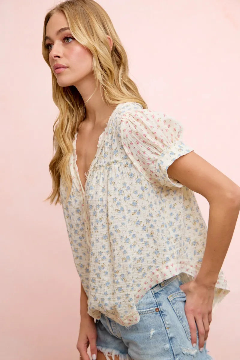 BiBi Floral Crinkle Neckdrop Short Sleeve Blouse Top - Floral / S