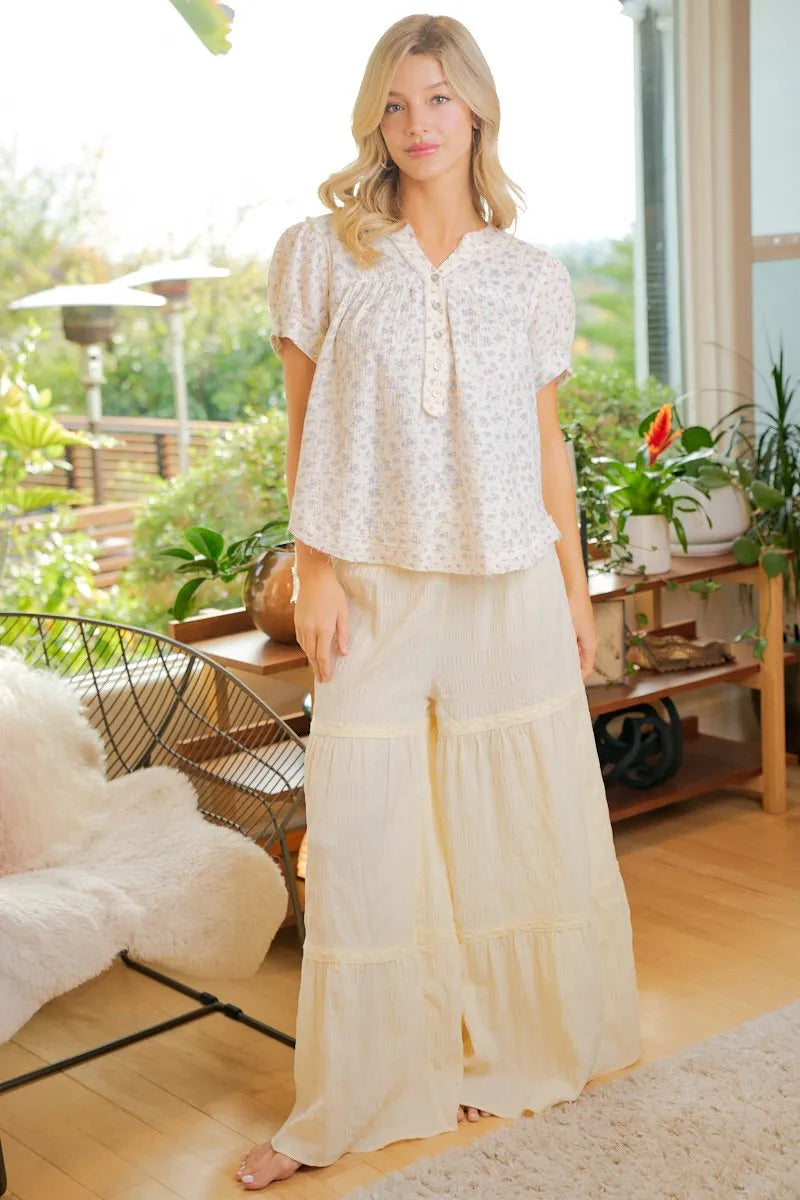 BiBi Floral Crinkle Neckdrop Short Sleeve Blouse Top - Floral / S
