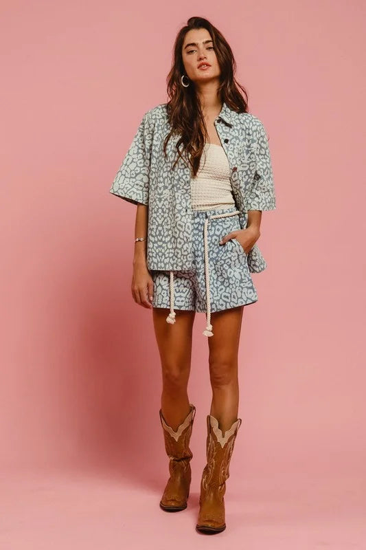 BiBi Rope Belt Leopard Shorts - LEOPARD DENIM / S