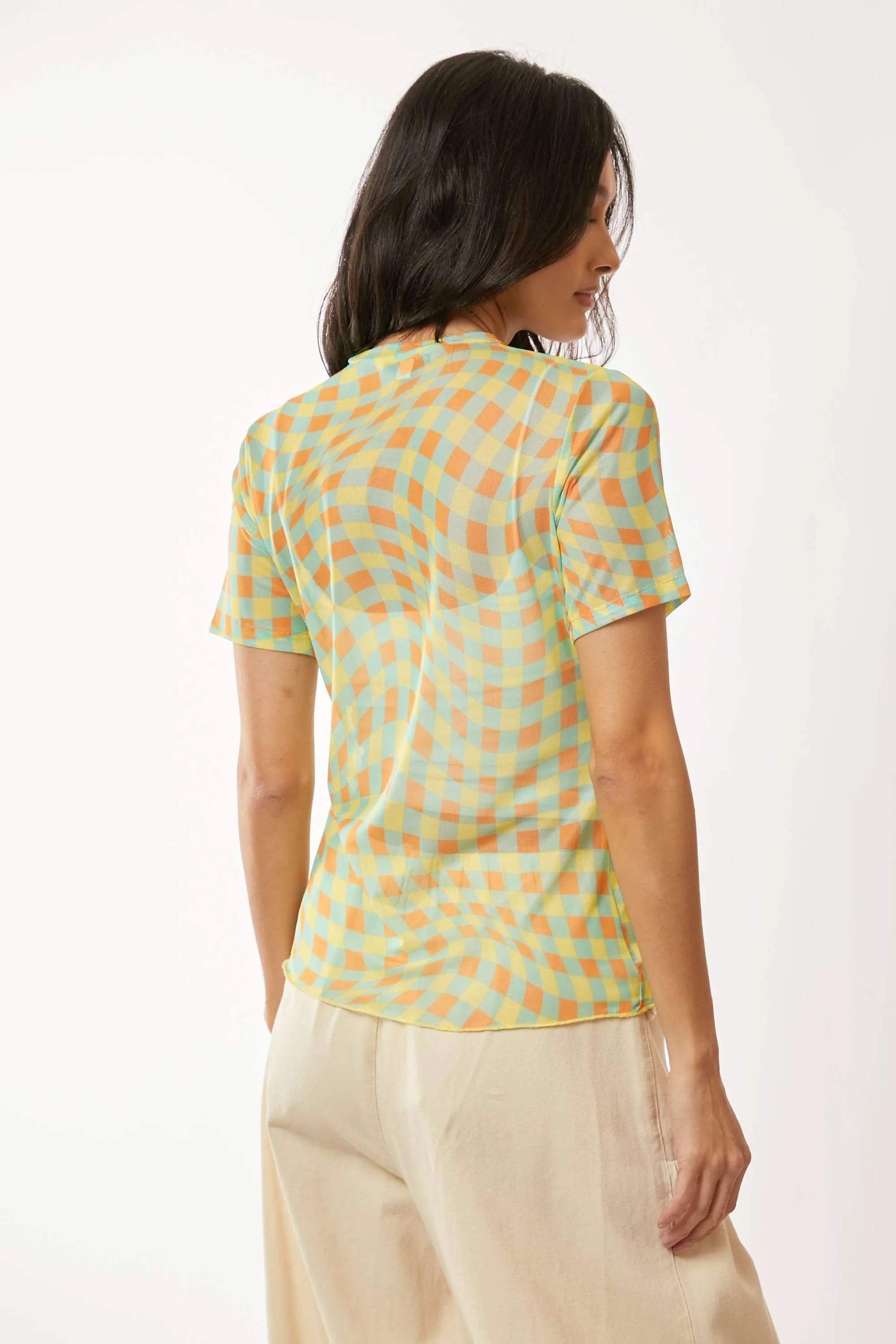 Davi & Dani Checker Board Printed Mesh Short Sleeve Top - YELLOW / S