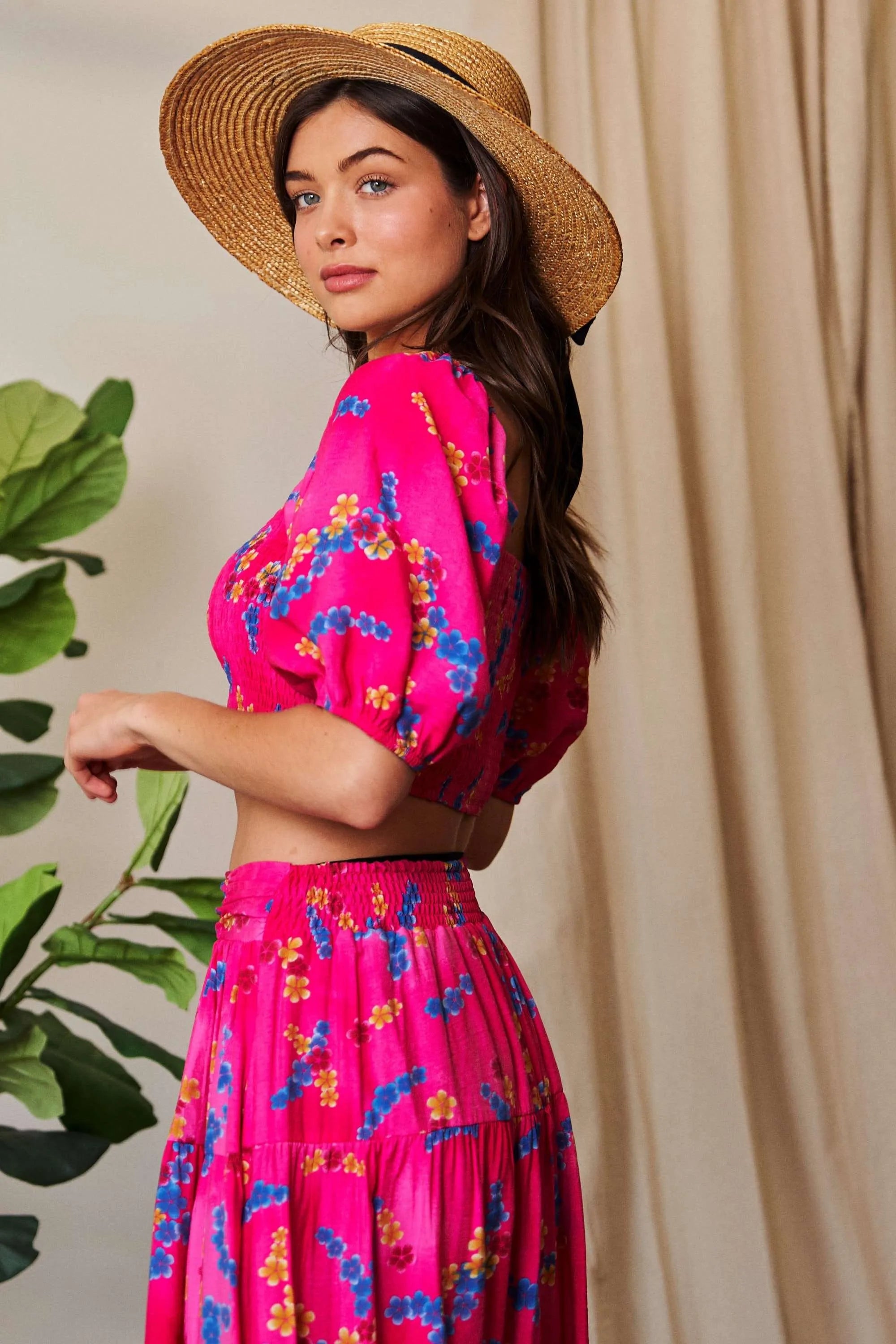 Davi & Dani Smocking Bodice Puff Short Sleeve Printed Crop Top - Pink - CANDY PINK / S