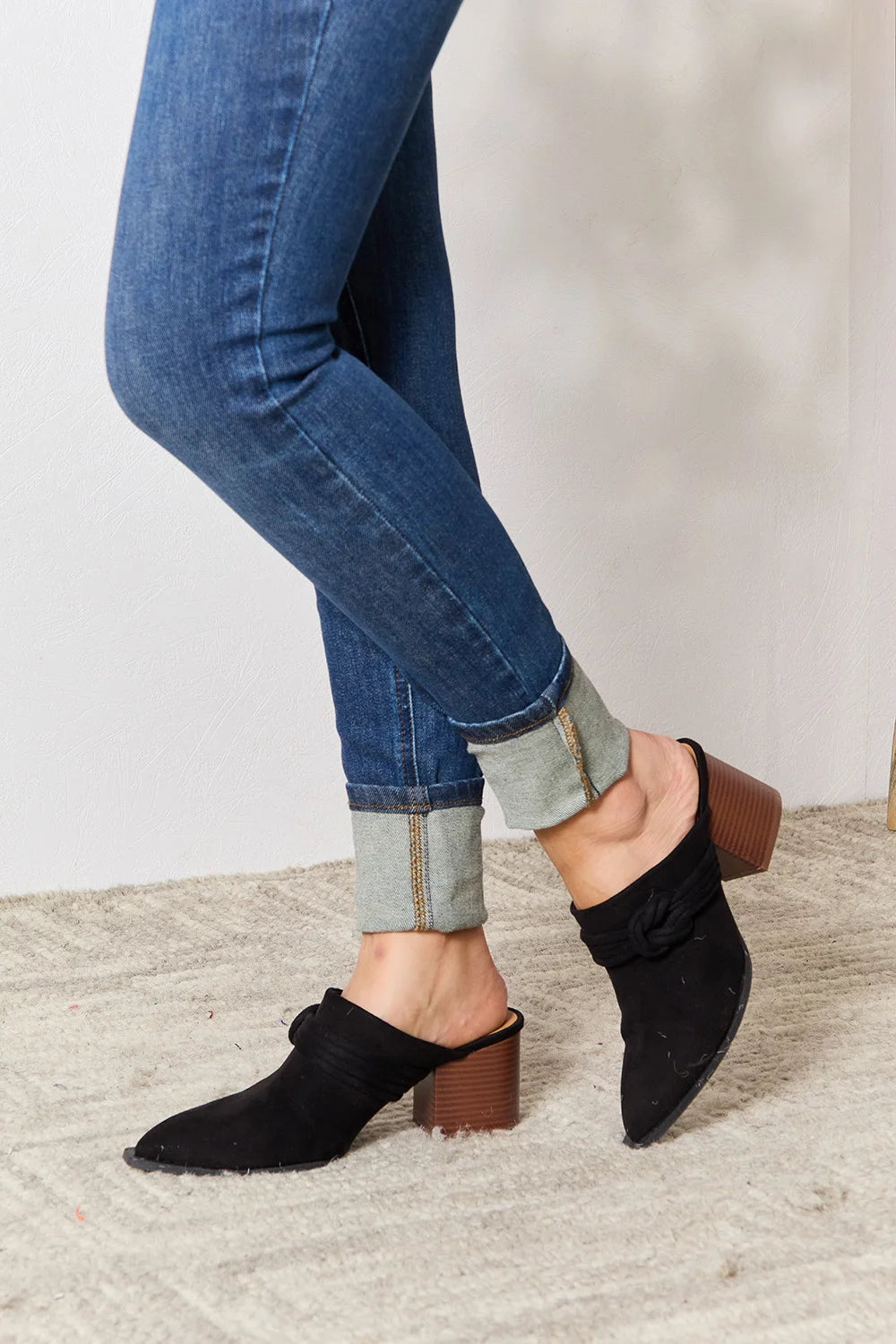 East Lion Corp Pointed-Toe Braided Trim Mules - Black / 5.5