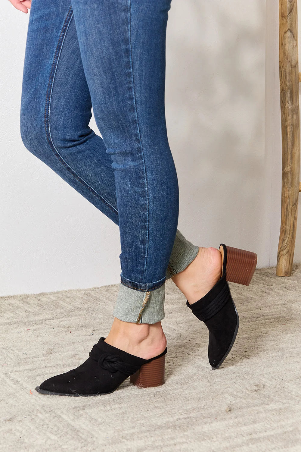 East Lion Corp Pointed-Toe Braided Trim Mules - Black / 5.5