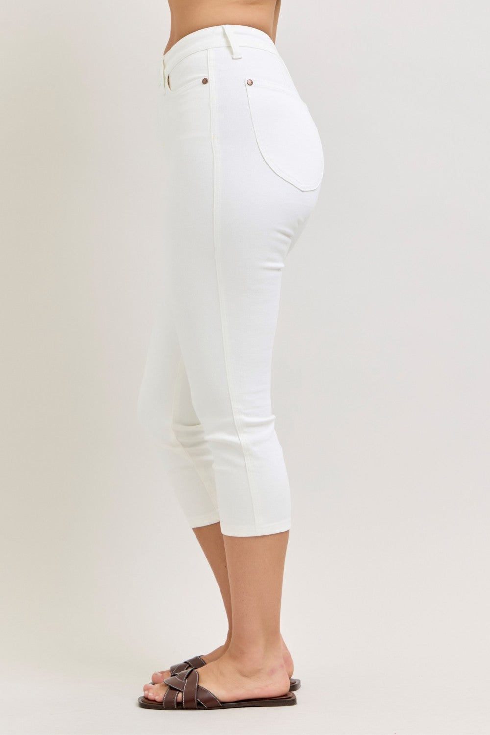 Judy Blue High Waist Extended Waistband Capri Pants with Spade Pockets - White / 0(24)