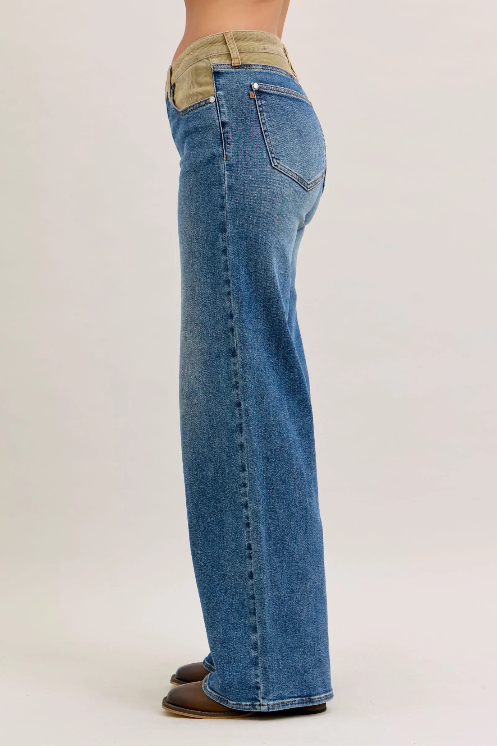 Judy Blue MR Column Straight Jeans with Corduroy Waist - MD / 0(24)