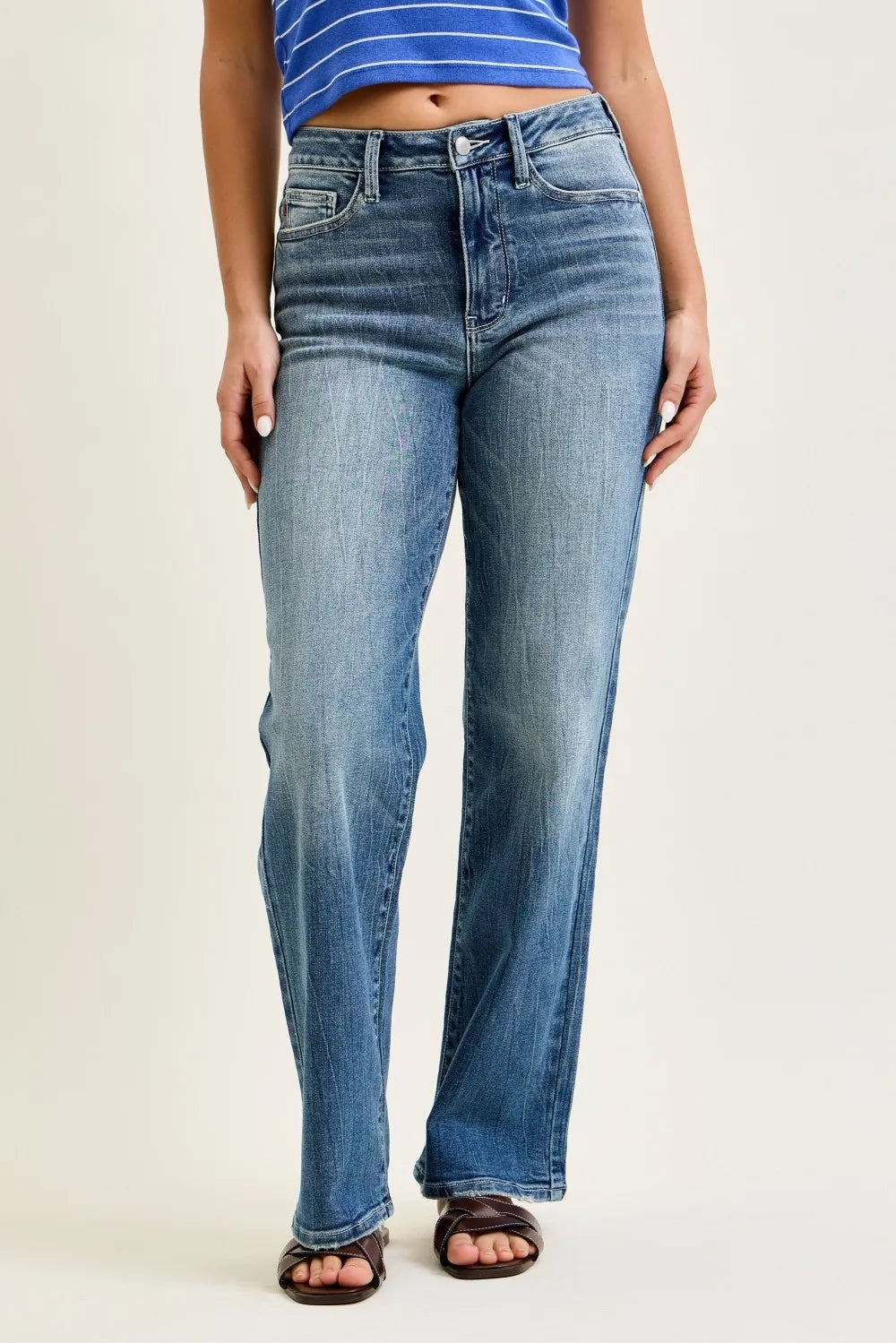 Judy Blue Mid Rise 90s Straight Jeans - MD / 0(24)