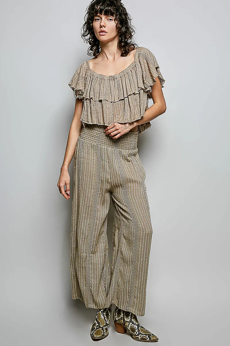 POL Off-Shoulder Ruffle Crop Top - MOCHA / S