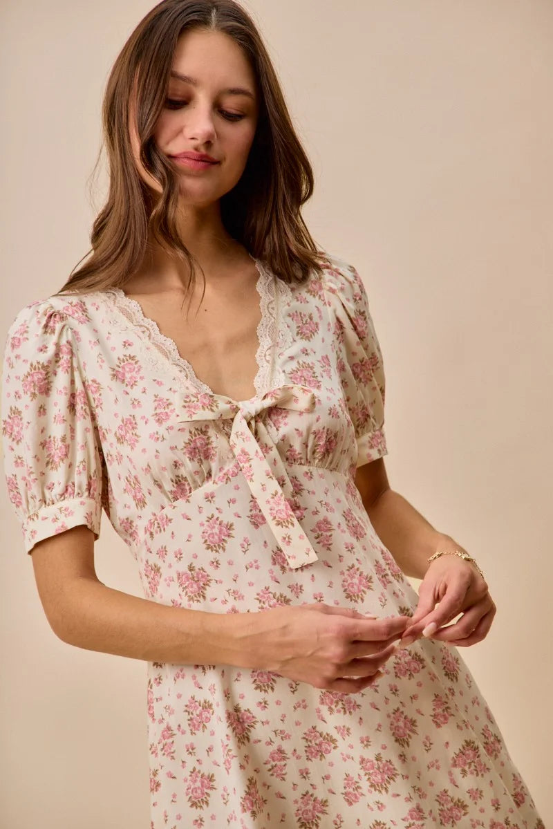 SO ME Floral Lace Trimed Short Sleeves Mini Dress - CREAM / S