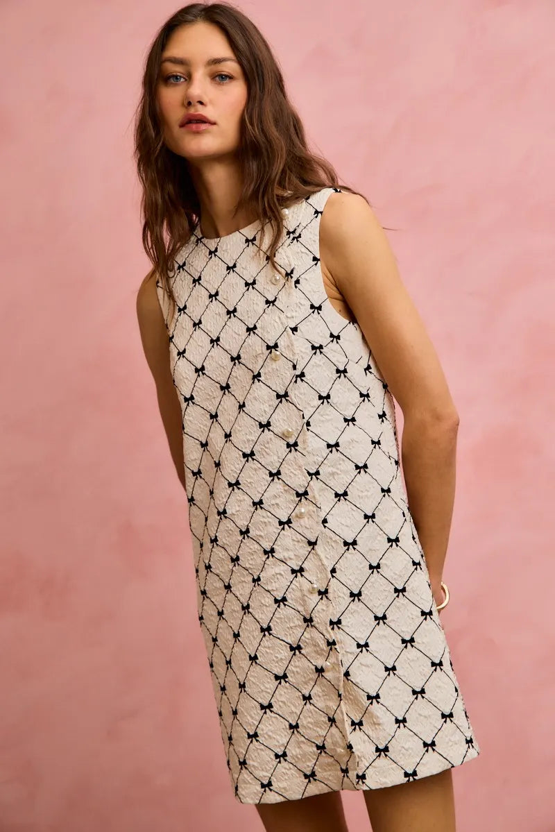 SO ME Ribbon Jacquard Pattern Dress with Scalloped Side - IVORY / S