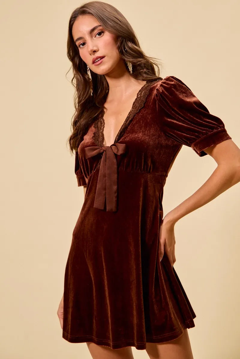 SO ME Velvet Short Sleeves Mini Dress - MAUVE / S