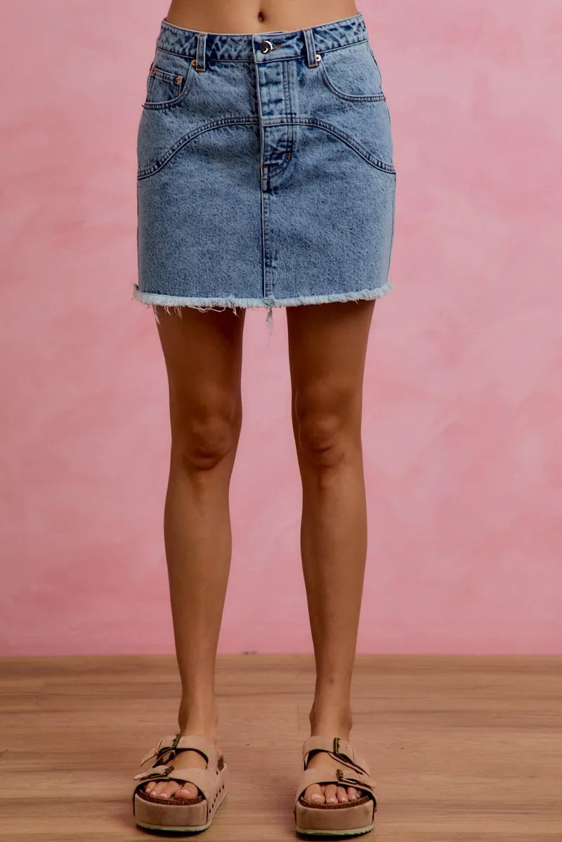 SO ME Washed Denim Floral Contrast Pockets Mini Skirt - DENIM / S