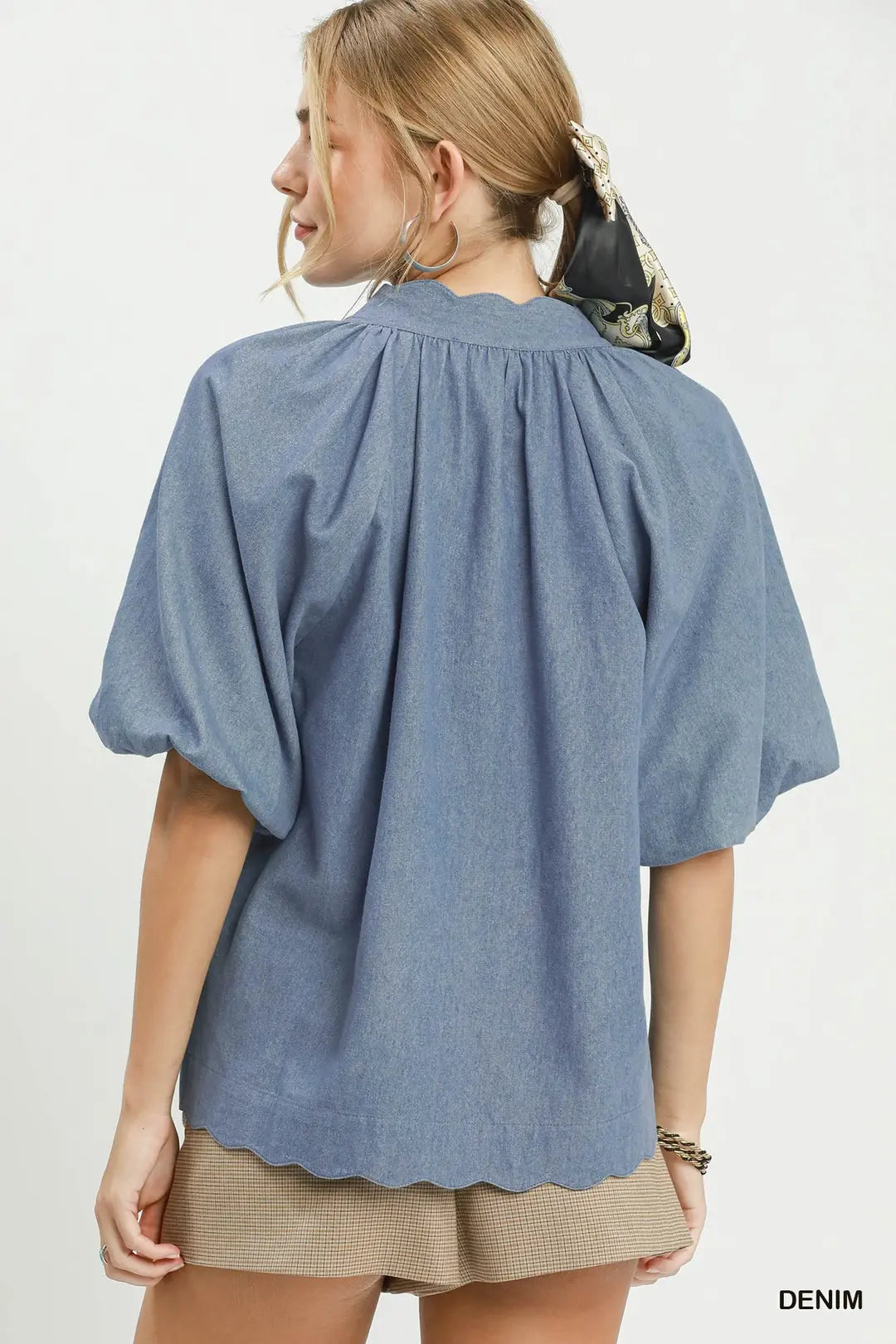 Umgee Chambray Scallop Hem Puff Sleeve Top - DENIM / S