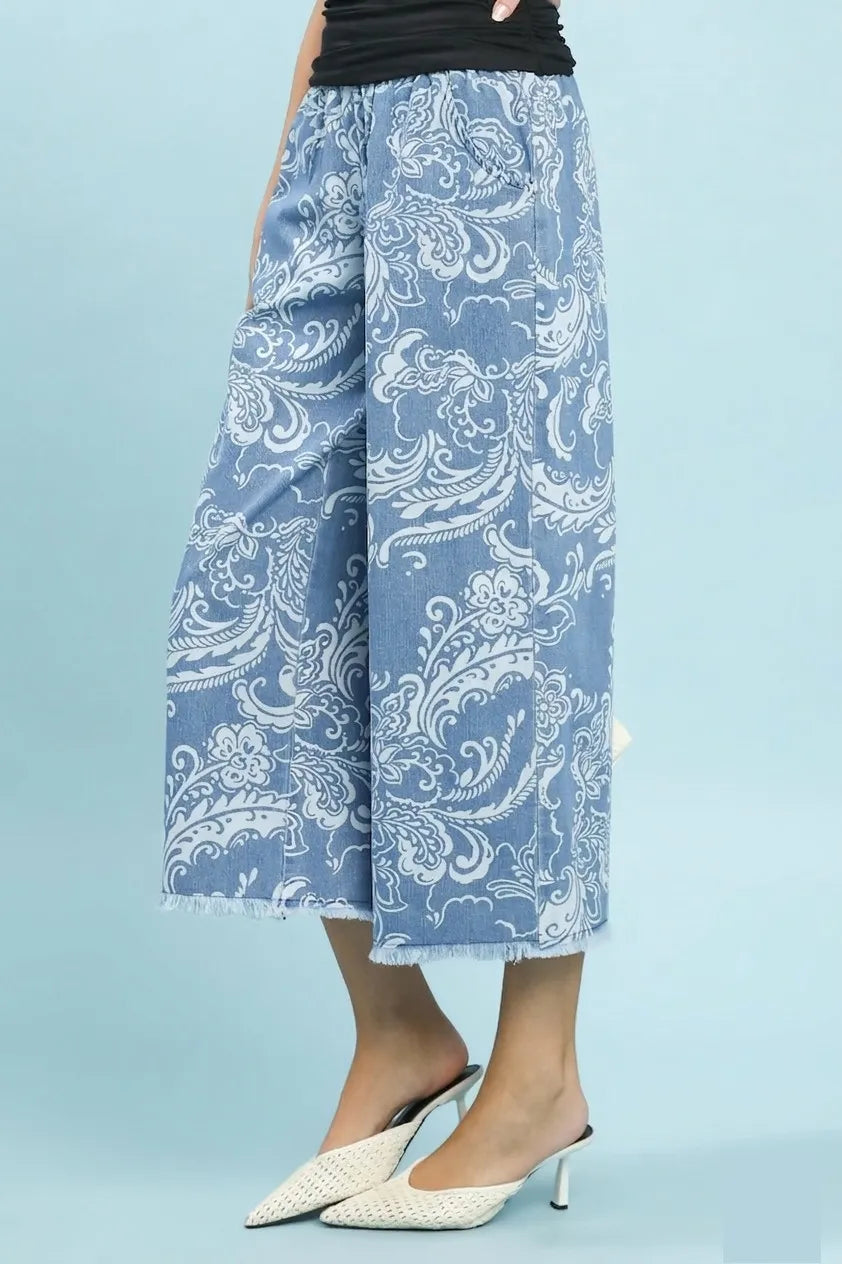 Umgee Stone Wash Wide Leg Crop Pants - LT. DENIM / S