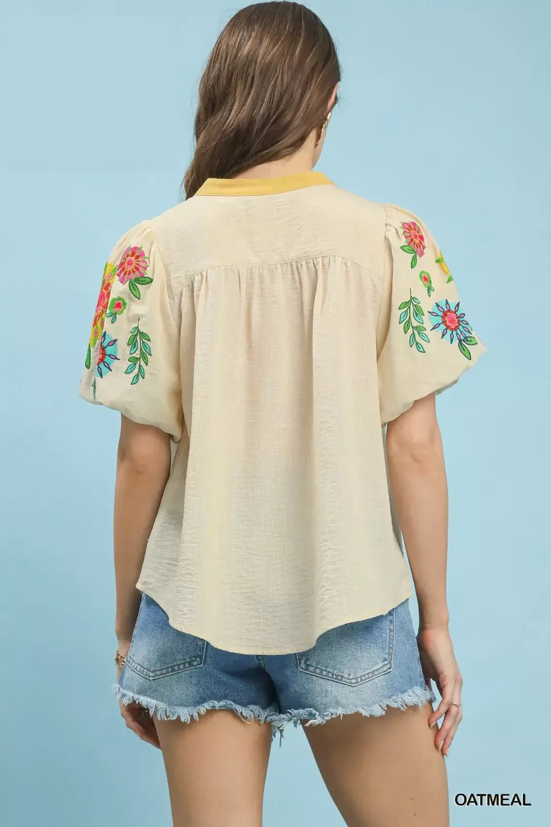 Umgee Embroidered Puff Sleeve Top - OATMEAL / S